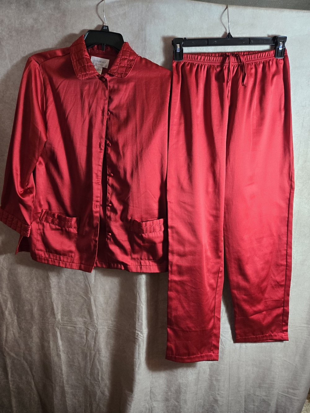 Cabernet Red Women's Sz S Silky Pajama Set
